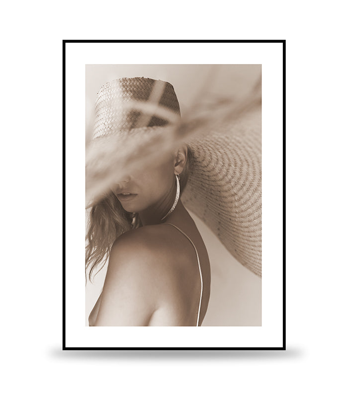 WOMAN IN SUN HAT POSTER